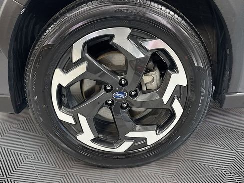 Used 2022 Subaru Crosstrek 2.5i Limited image 32