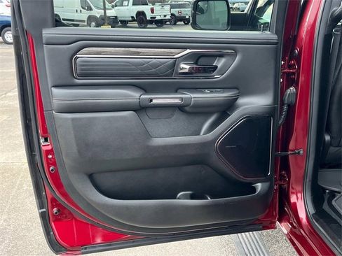 Used 2025 RAM 1500 Limited image 8