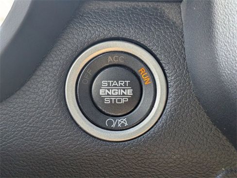 Used 2024 RAM 2500 Big Horn image 32