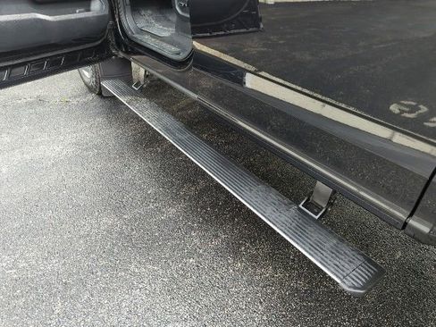 Used 2021 Ford F350 Platinum image 30