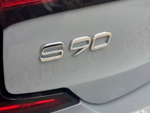 Used 2024 Volvo S90 B6 Ultimate w/ Protection Package Premier AWD/4WD image 7