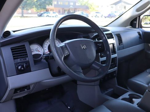 Used 2008 Dodge Durango Limited w/ Technology Group III AWD/4WD image 15