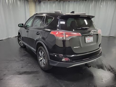 Used 2018 Toyota RAV4 XLE w/ Plus Extra Value Package AWD/4WD image 6