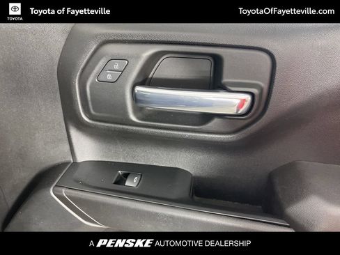 Used 2022 Chevrolet Silverado 1500 Custom Trail Boss w/ Safety Confidence Package AWD/4WD image 19