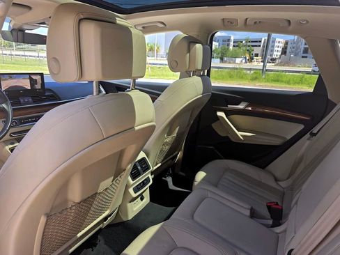 Used 2022 Audi Q5 2.0T Premium Plus image 24