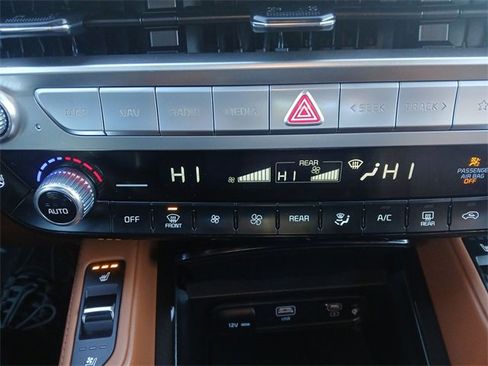 Certified 2024 Kia Telluride EX X-Line image 19