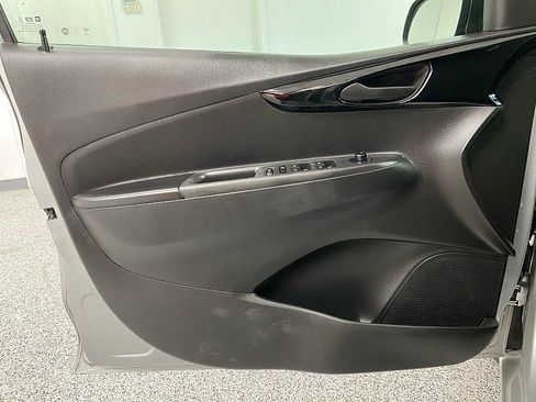 Used 2019 Chevrolet Spark LT image 19