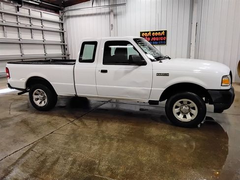 Used 2011 Ford Ranger XL image 2