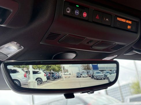 Used 2025 Chevrolet Corvette Z06 w/ Stealth Interior Trim Package image 32