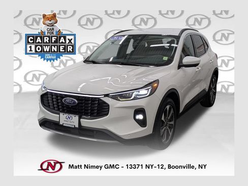 Used 2024 Ford Escape Platinum AWD/4WD image 1