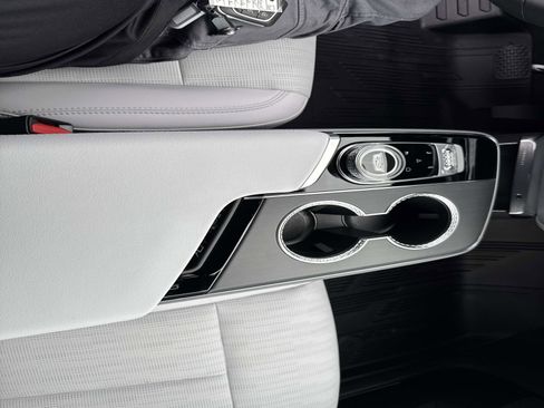 New 2025 Cadillac Lyriq Luxury image 25