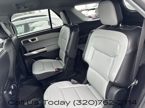 Used 2021 Ford Explorer XLT w/ Equipment Group 202A image 19