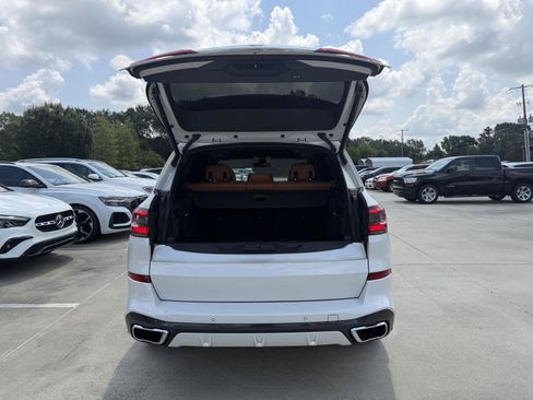 Used 2022 BMW X5 xDrive40i w/ M Sport Package AWD/4WD image 21