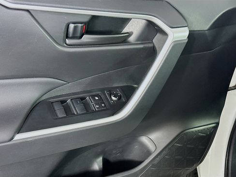 Used 2023 Toyota RAV4 LE image 15