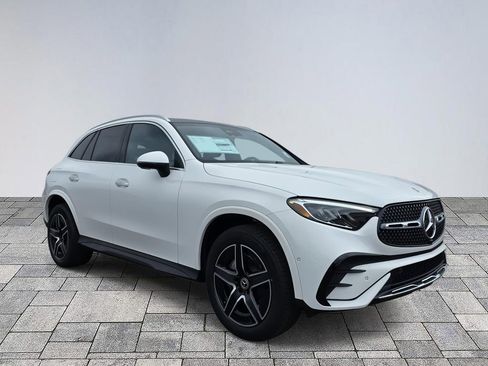 New 2026 Mercedes-Benz GLC 300 image 1