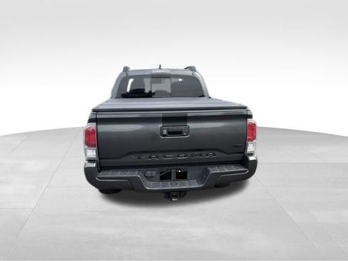 Used 2023 Toyota Tacoma TRD Sport AWD/4WD image 6