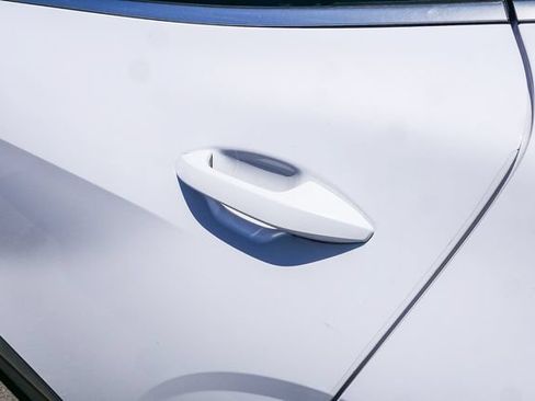 Certified 2023 Kia Sportage EX FWD image 8