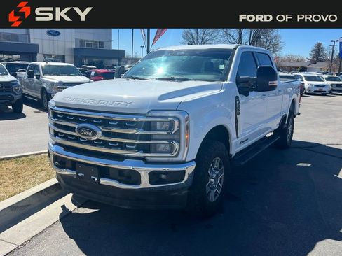 Used 2024 Ford F250 Lariat AWD/4WD image 2