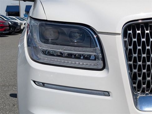 Used 2020 Lincoln Navigator L Black Label w/ Cargo Convenience Package image 10