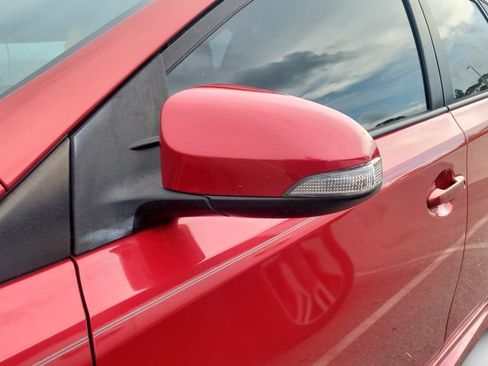 Used 2017 Toyota Corolla iM FWD image 3
