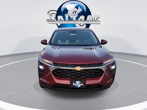 Certified 2025 Chevrolet Trax LS w/ LS Convenience Package image 3