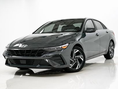 Used 2025 Hyundai Elantra SEL
