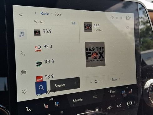 Used 2024 Lexus RX 350 Premium w/ Accessory Package AWD/4WD image 19