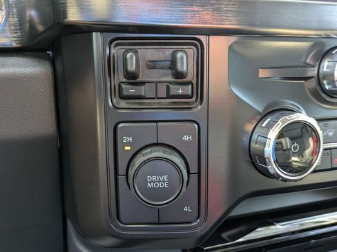 New 2026 Ford F450 Lariat w/ Lariat Ultimate Package AWD/4WD image 17