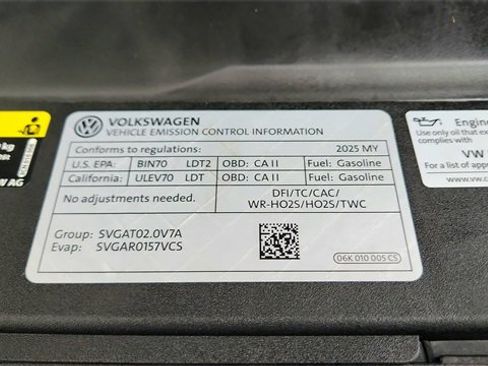 Used 2025 Volkswagen Atlas SE image 64