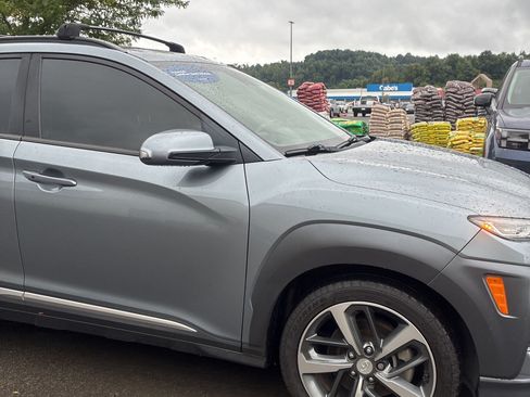 Used 2019 Hyundai Kona Limited AWD/4WD image 9
