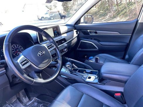 Used 2021 Kia Telluride EX w/ EX Premium Package image 6