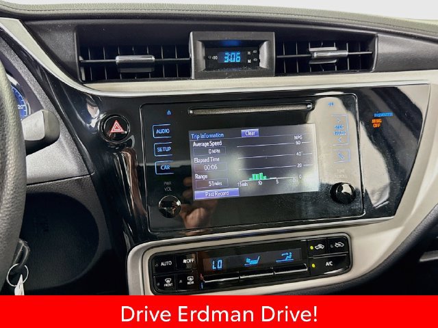 Certified 2019 Toyota Corolla LE FWD image 19