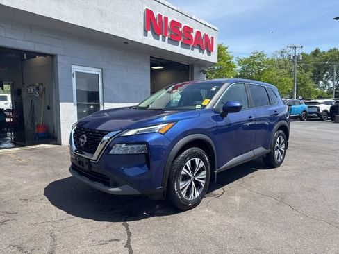 Used 2023 Nissan Rogue SV AWD/4WD image 5