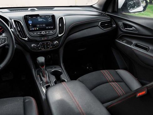 Used 2023 Chevrolet Equinox RS image 25