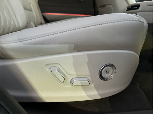 Used 2024 Genesis GV80 3.5T w/ Prestige Package image 33