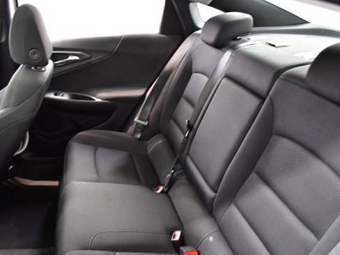 Used 2024 Chevrolet Malibu LT image 19