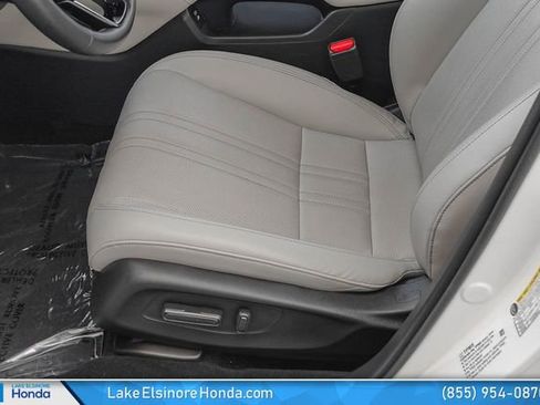 Certified 2024 Honda HR-V EX-L image 15