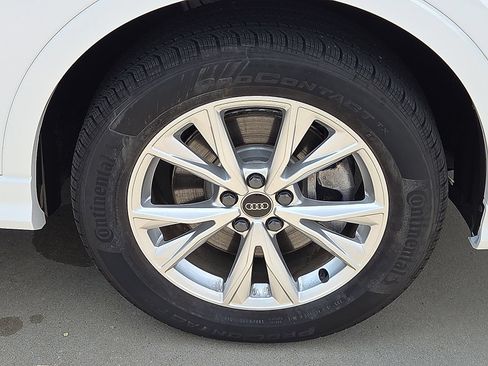 Used 2025 Audi Q3 2.0T Premium AWD/4WD image 7