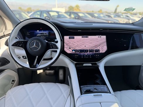 New 2025 Mercedes-Benz Maybach EQS 680 4MATIC image 25