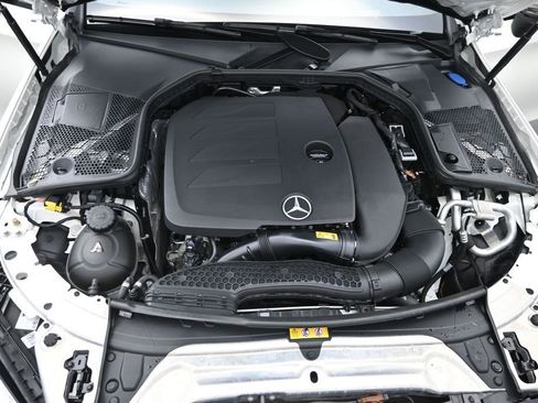 Used 2022 Mercedes-Benz C 300 Coupe image 23