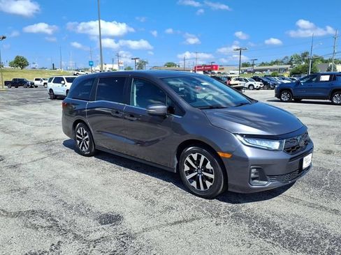 Used 2025 Honda Odyssey EX-L image 6