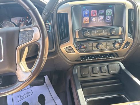 Used 2017 GMC Sierra 1500 Denali w/ Denali Ultimate Package image 22