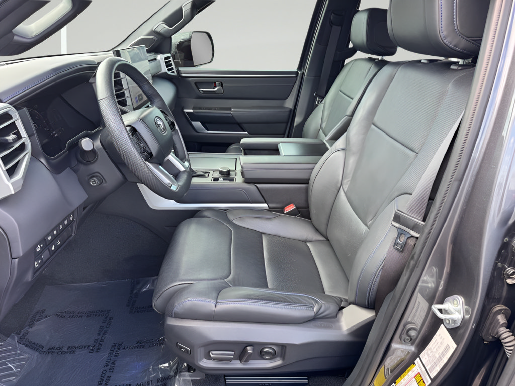 Used 2024 Toyota Tundra Platinum AWD/4WD image 10