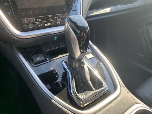 Used 2023 Subaru Outback Touring XT image 26