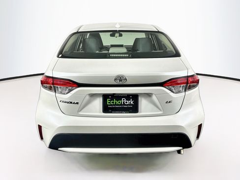 Used 2021 Toyota Corolla LE FWD image 7