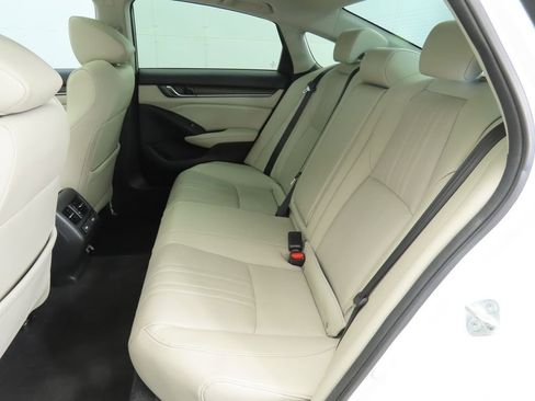 Certified 2021 Honda Accord Touring image 21