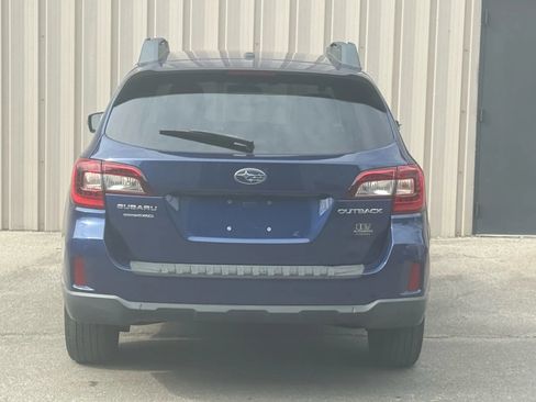 Used 2015 Subaru Outback 2.5i Premium image 6