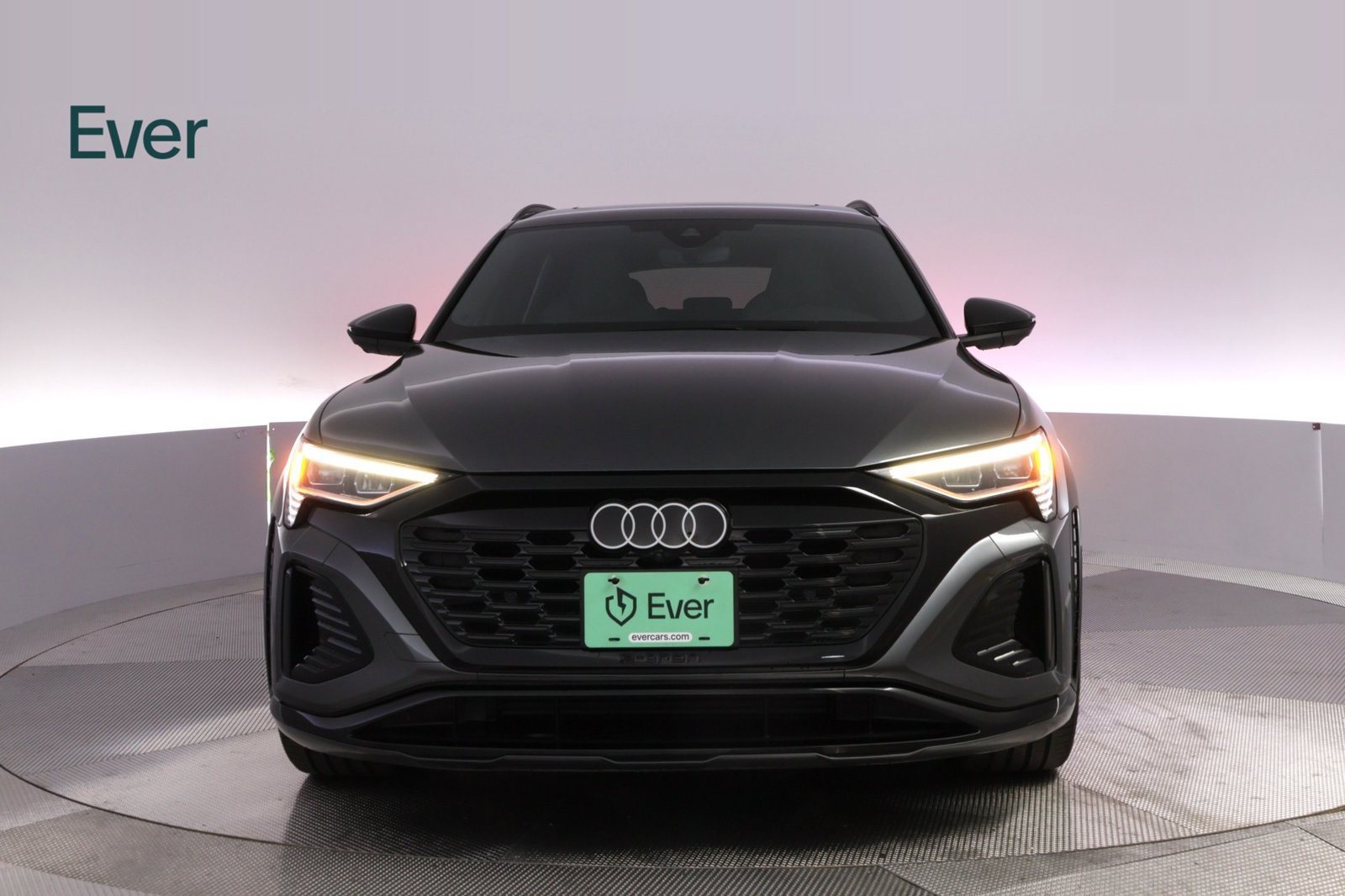 Used 2024 Audi SQ8 e-tron Premium Plus w/ Black Optic Package AWD/4WD image 12