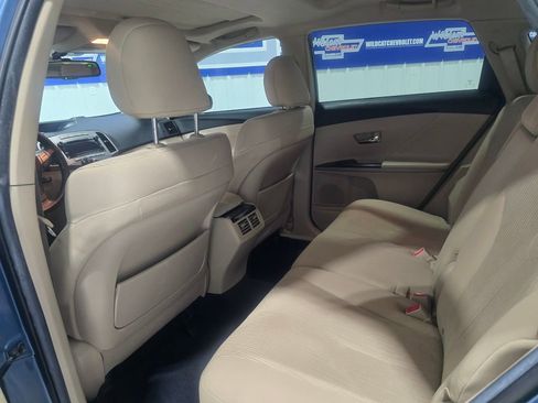 Used 2011 Toyota Venza image 20