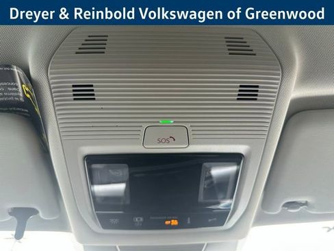 New 2026 Volkswagen Tiguan SE image 23